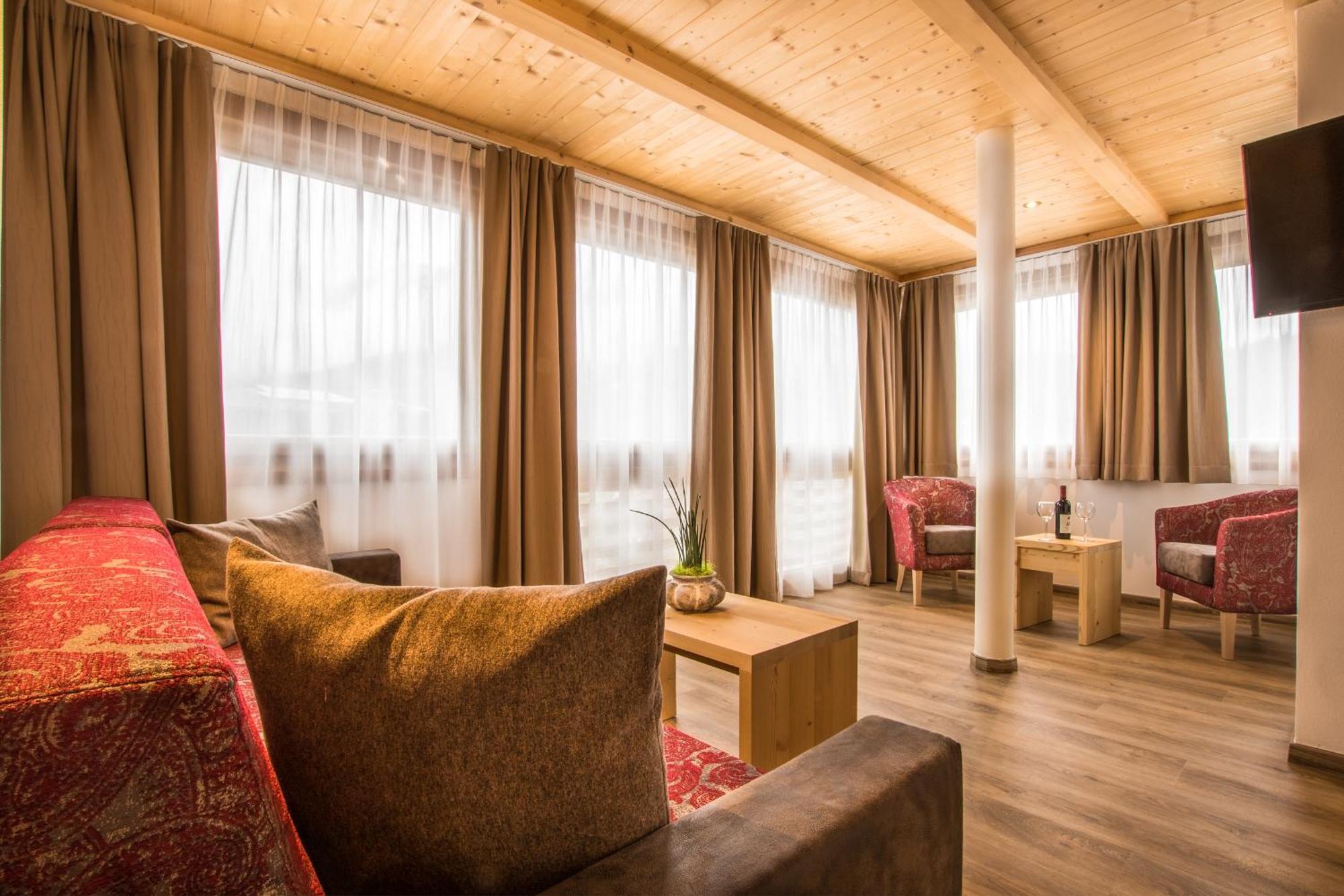 Residence Crazzolara La Villa  Zewnętrze zdjęcie